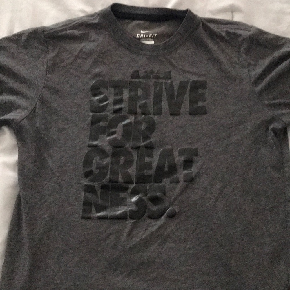 Boys Lebron Nike dri shirt shirt
